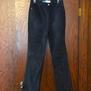 Old Navy Women’s Black Corduroy Pants - size 6 Tall